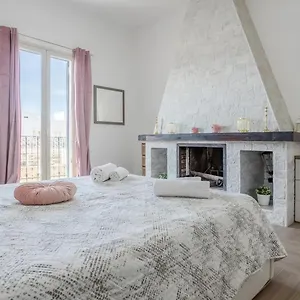 https://lincanto-1.sicilyhotelsitaly.net